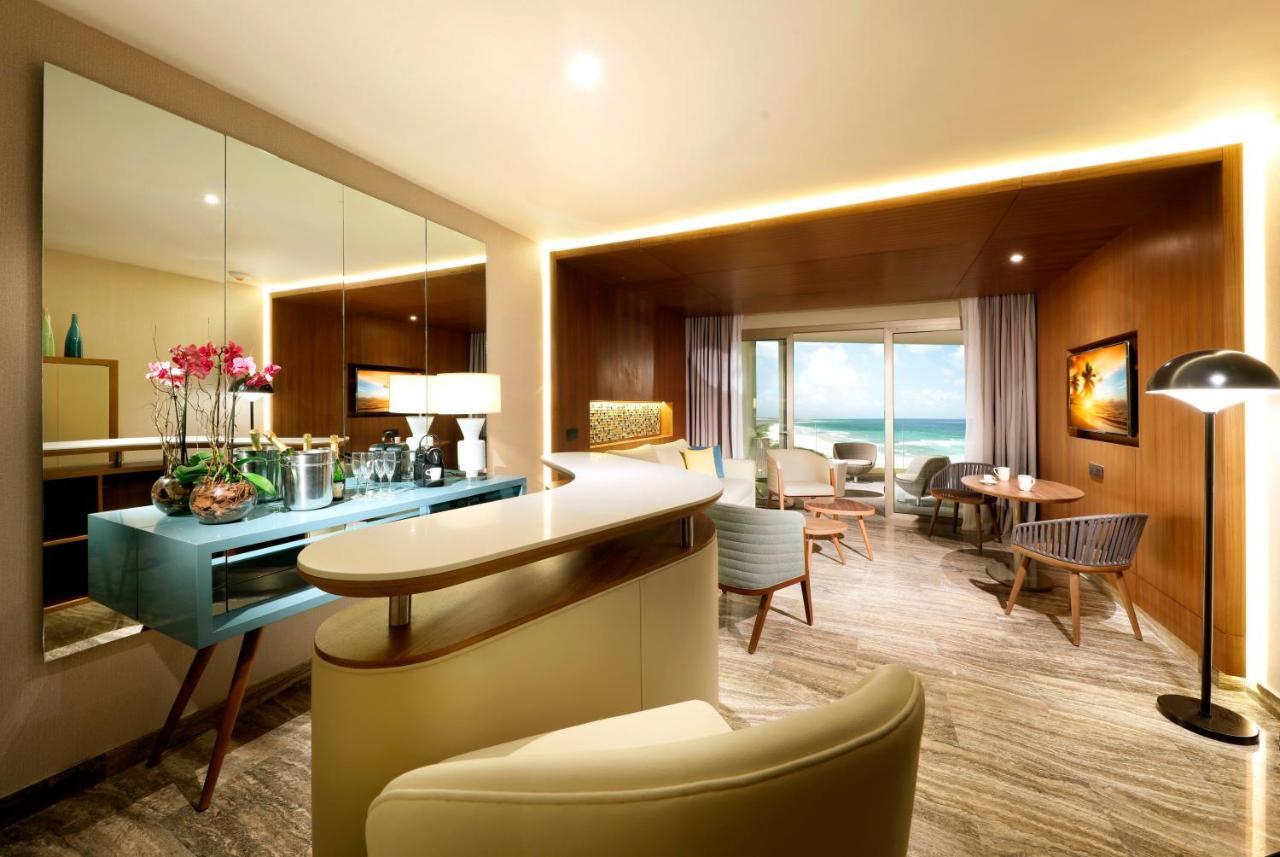 Family Selection At Grand Palladium Select Costa Mujeres Cancún Eksteriør billede