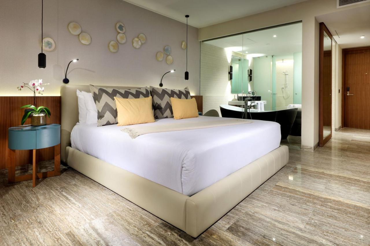 Family Selection At Grand Palladium Select Costa Mujeres Cancún Eksteriør billede