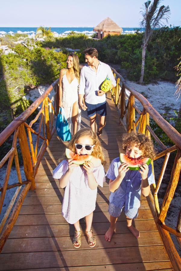 Family Selection At Grand Palladium Select Costa Mujeres Cancún Eksteriør billede